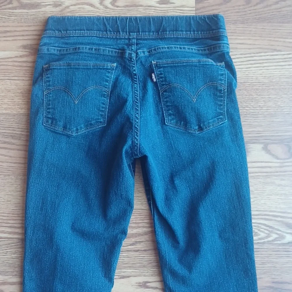 Levi Strauss Jean's size 8 W29 L32_9